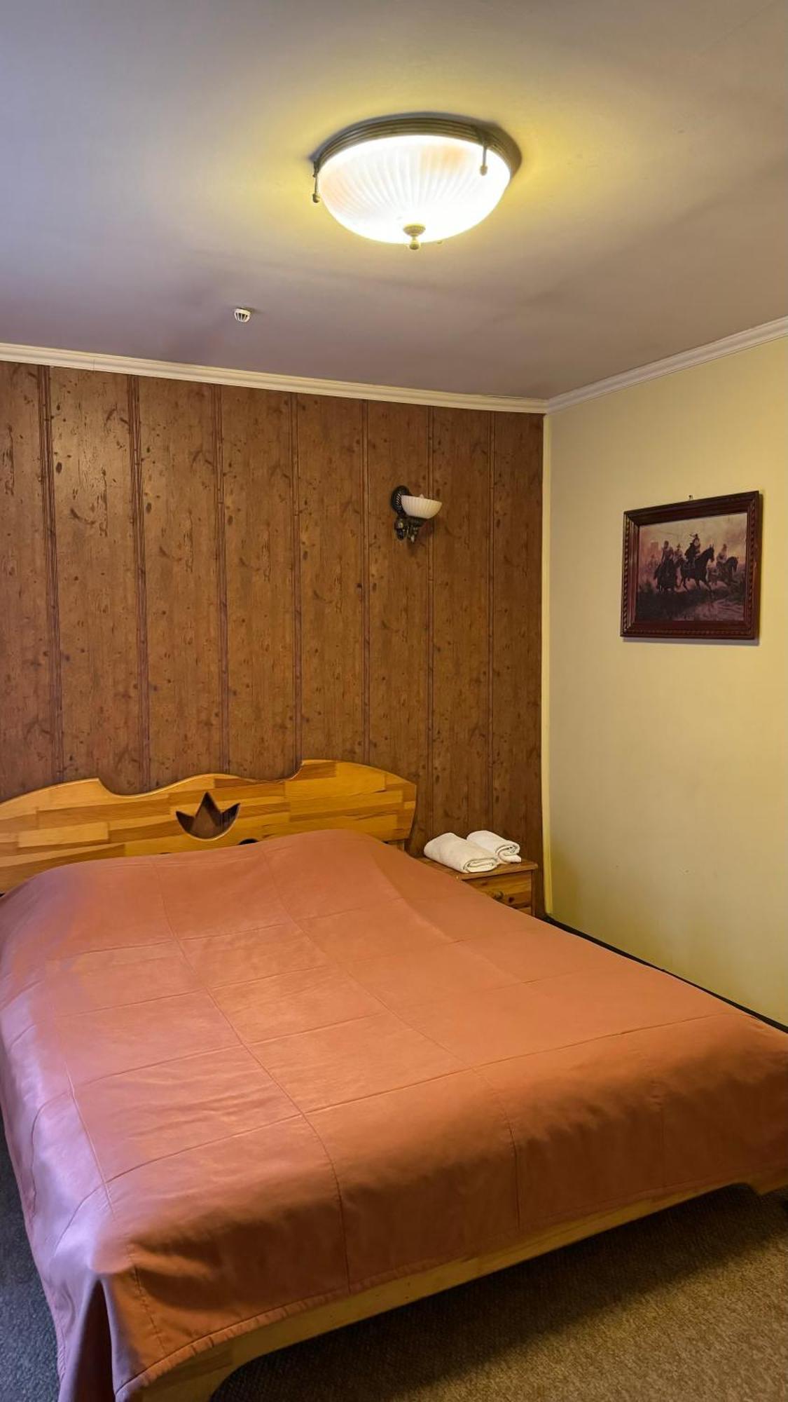 Tysha Forest Club Romankiv Buitenkant foto